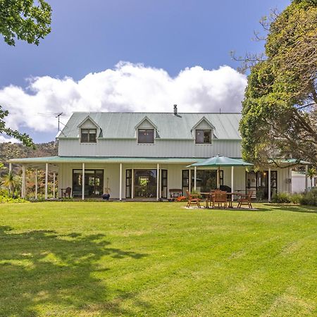 Jacaranda Lodge Coromandel Exterior photo